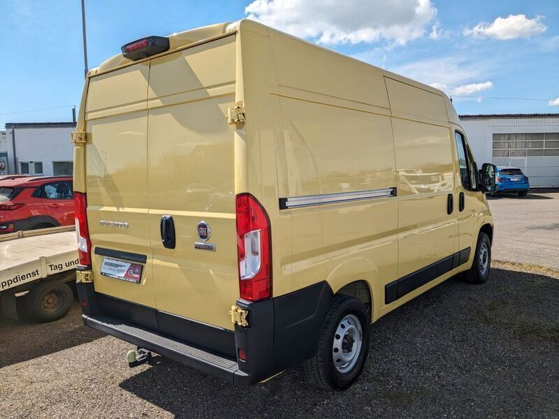 Gebraucht Fiat Ducato 179 PS (131 kW) 2022 Giallo carioca (vr241/a) Van