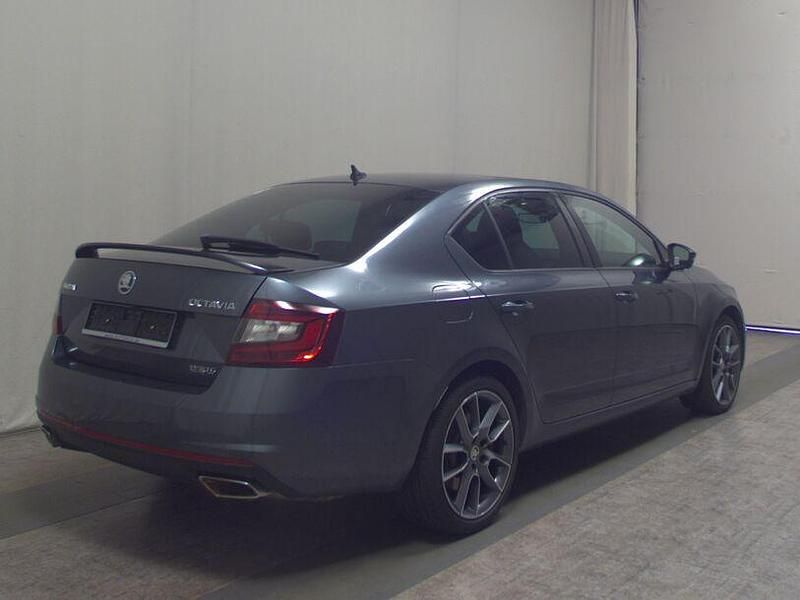 Gebraucht Skoda Octavia RS 245 PS (180 kW) 2019 Grau Limousine