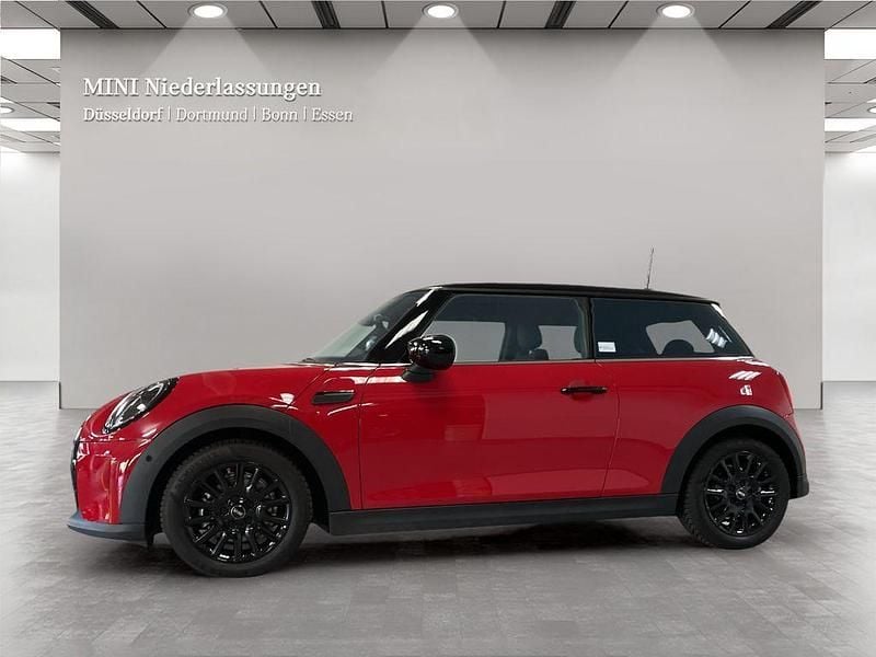Używany Mini Cooper 136 KM (100 kW) 2024 Czerwony Hatchback