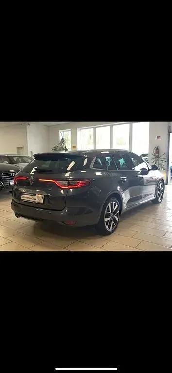 Gebraucht Renault Megane E-Tech 140 PS (102 kW) 2019 Grau Limousine