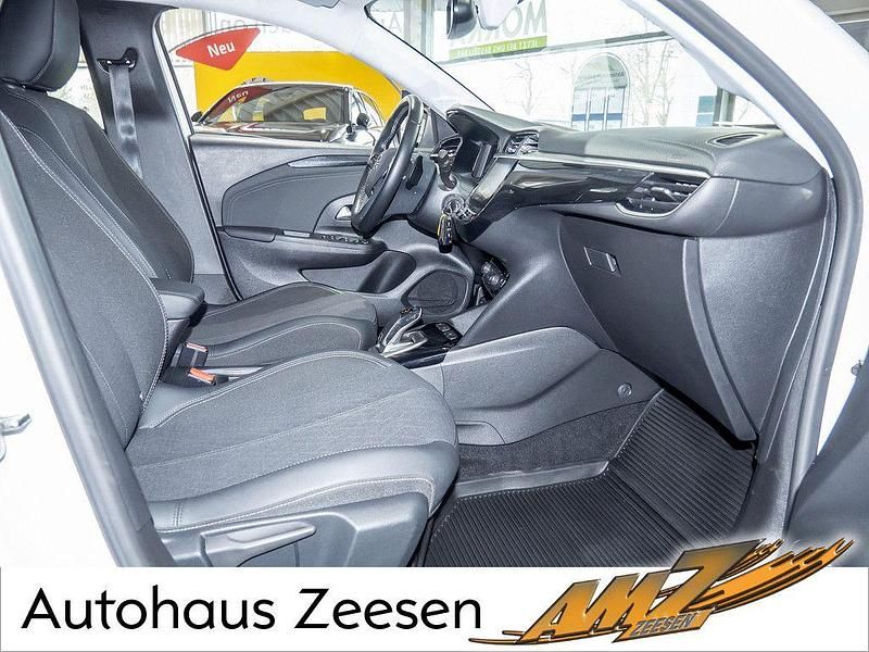 Gebraucht Opel Corsa Elegance 101 PS (74 kW) 2021 Jade weiß (uni) Kleinwagen