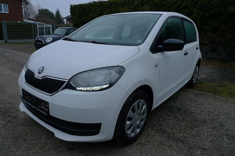 Weiß Gebraucht 2017 Skoda Citigo Cool Edition Kleinwagen | 6.490 € (Fairer Preis) - Bild 1/4