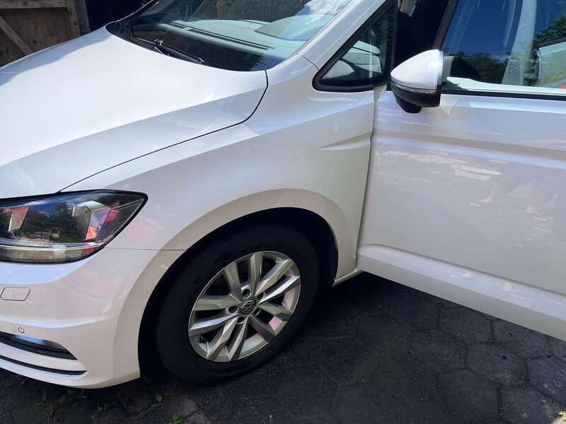 Gebraucht 2016 VW Touran Highline Van / Kleinbus | 10.500 € (Fairer Preis) - Bild 1/4