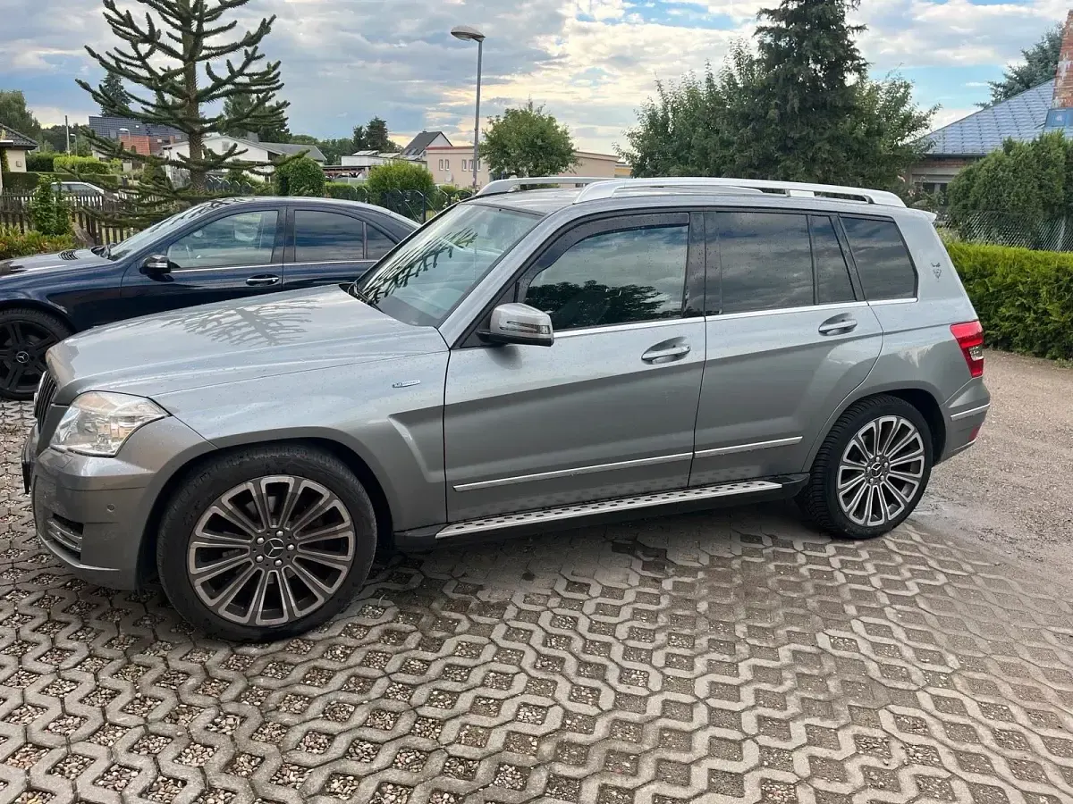 Gebraucht Mercedes GLK220 170 PS (125 kW) 2012 Grau SUV