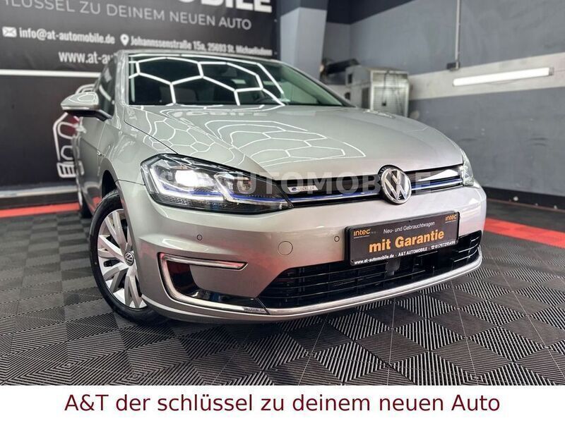Silber Gebraucht 2017 VW e-Golf Kleinwagen | 13.490 € (Fairer Preis) - Bild 1/4