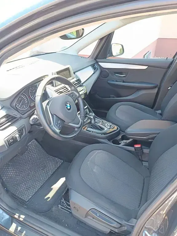 Gebraucht BMW 218 Active Tourer 136 PS (100 kW) 2016 Grau Van / Kleinbus