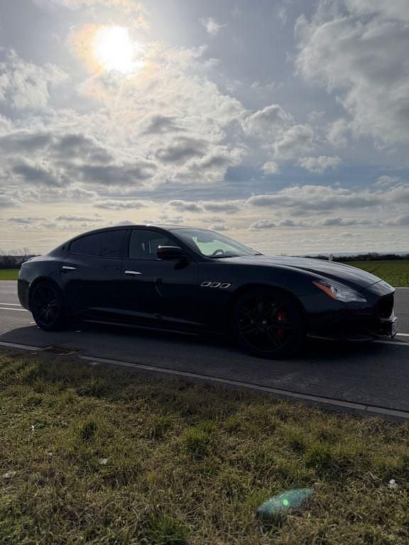Gebraucht Maserati Quattroporte 409 PS (300 kW) 2015 Schwarz Limousine