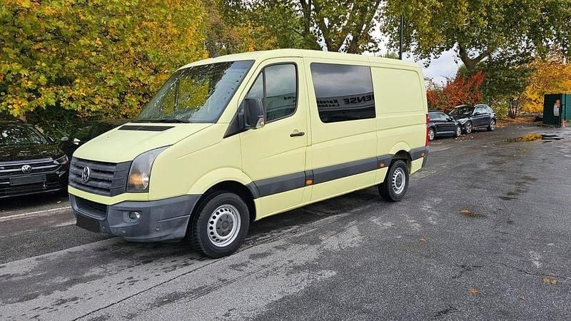 Grün Gebraucht 2013 VW Crafter Van | 13.950 € (Fairer Preis) - Bild 1/4
