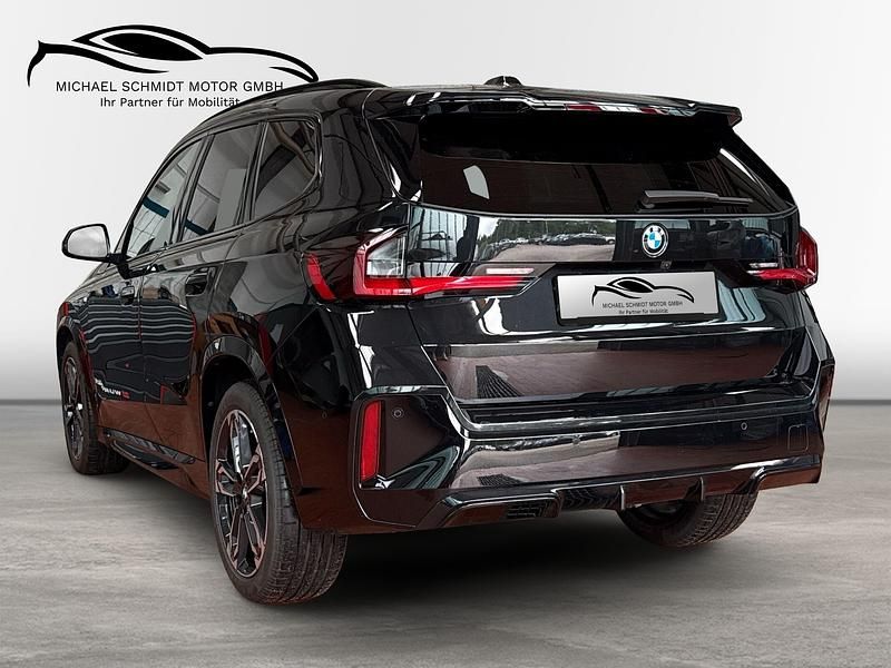 Gebraucht BMW X1 M Sport 211 PS (155 kW) 2024 Saphirschwarz SUV