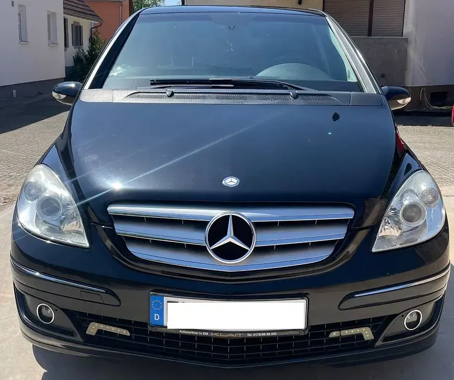 Gebraucht Mercedes B200 193 PS (141 kW) 2006 Schwarz Van / Kleinbus