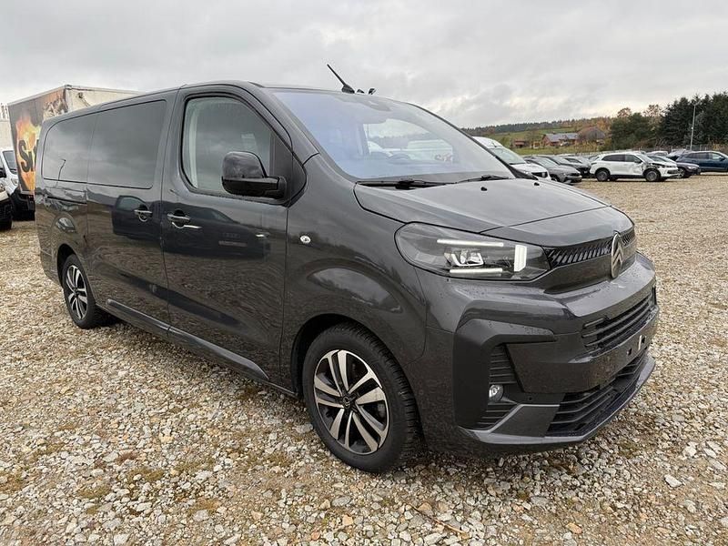Grau Gebraucht 2024 Citroën Spacetourer Van | 33.400 € (Guter Preis) - Bild 1/4