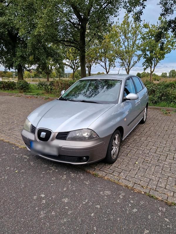 Silber Gebraucht 2008 Seat Ibiza Stylance Kleinwagen | 2.200 € (Fairer Preis) - Bild 1/4