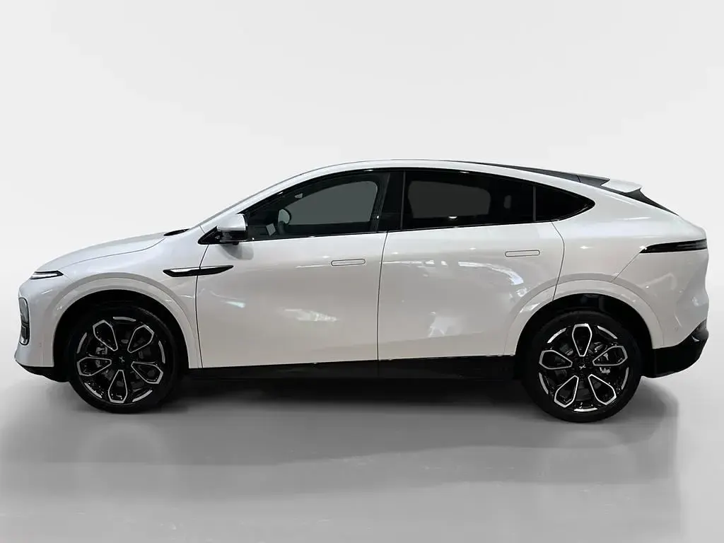 Gebraucht XPENG G6 AWD Performance 358 kW (487 PS) 2026 Arctic white SUV