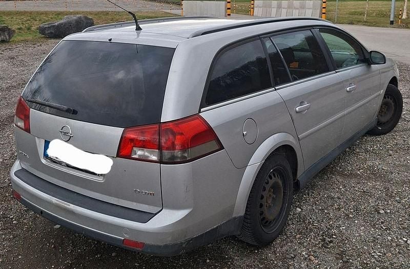 Gebraucht Opel Vectra 150 PS (110 kW) 2008 Silber Limousine