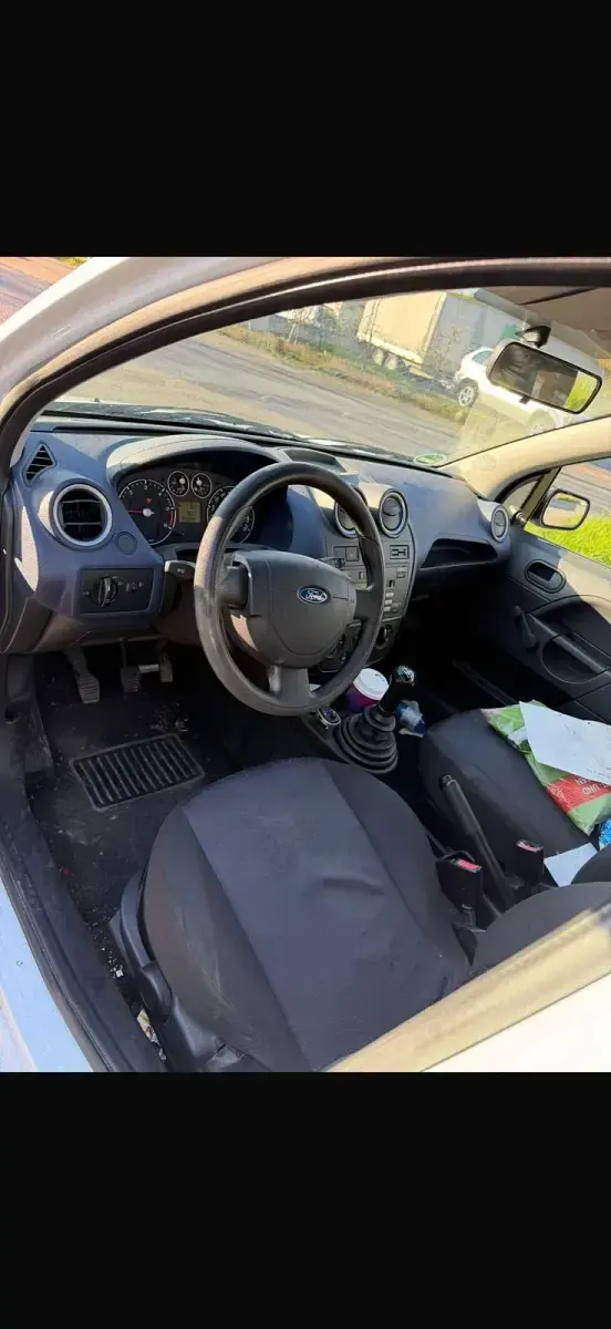 Gebraucht Ford Fiesta 2006 Weiß Kleinwagen