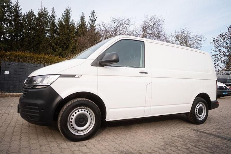Używany VW Transporter 90 KM (66 kW) 2020 Biały Van