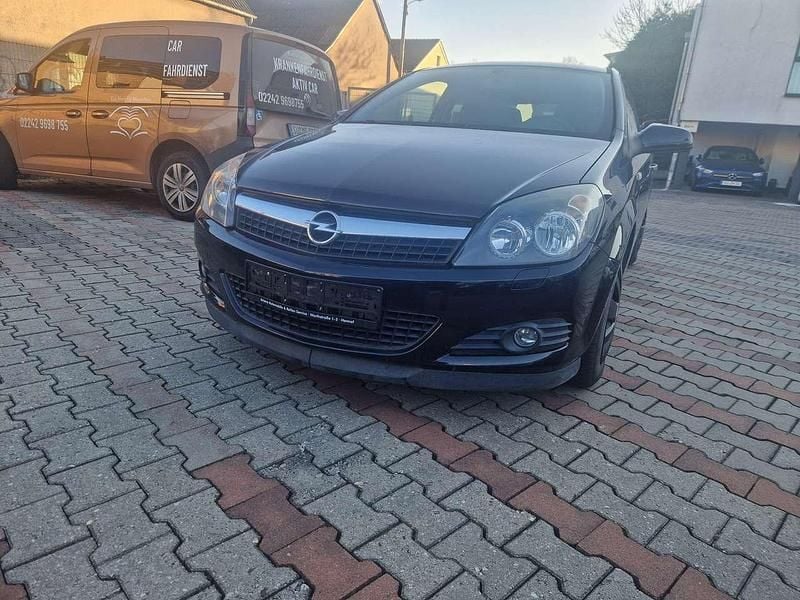 Gebraucht Opel Astra Selection 116 PS (85 kW) 2009 Saphirschwarz mi2 Kleinwagen