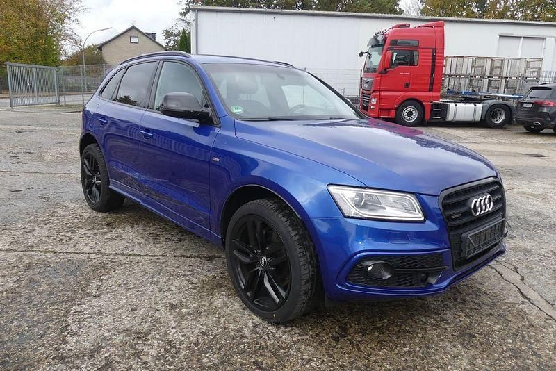 Blau Gebraucht 2016 Audi Q5 Sport SUV | 17.950 € (Guter Preis) - Bild 1/4