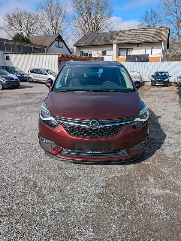 Gebraucht Opel Zafira 136 PS (100 kW) 2018 Rot Van / Kleinbus