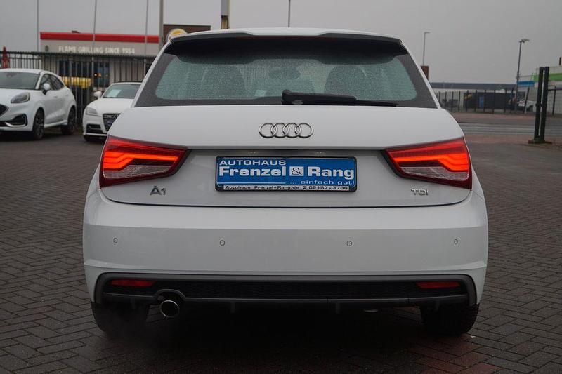 Gebraucht Audi A1 S-Line 90 PS (66 kW) 2016 Weiß Kleinwagen