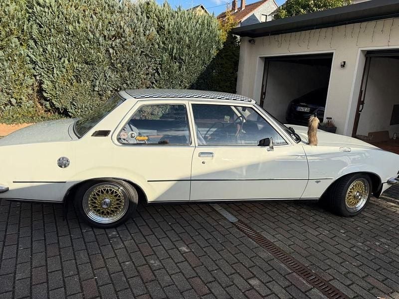 Gebraucht Opel Rekord 60 PS (44 kW) 1975 Weiß Coupé