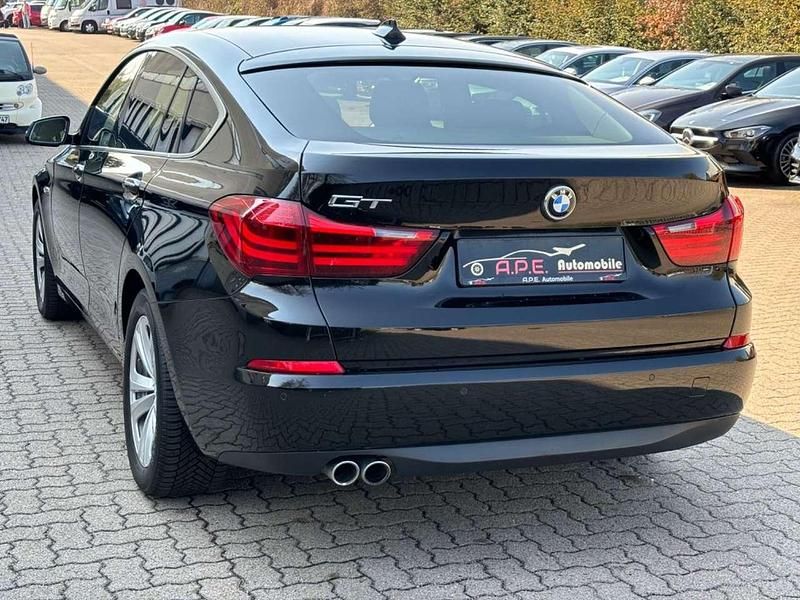 Second-hand BMW 530 258 CP (189 kW) 2014 Negru Berlinǎ