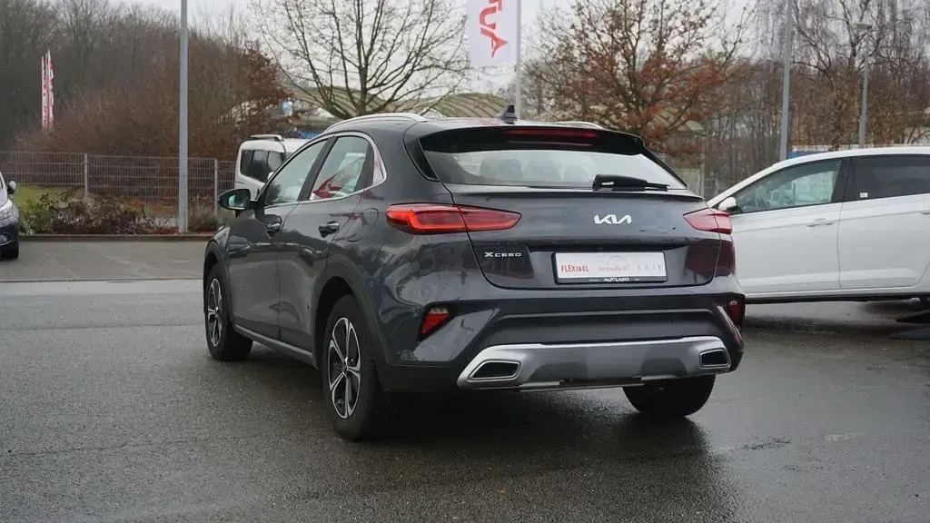 Używany Kia XCeed Vision 141 KM (103 kW) 2022 Szary SUV