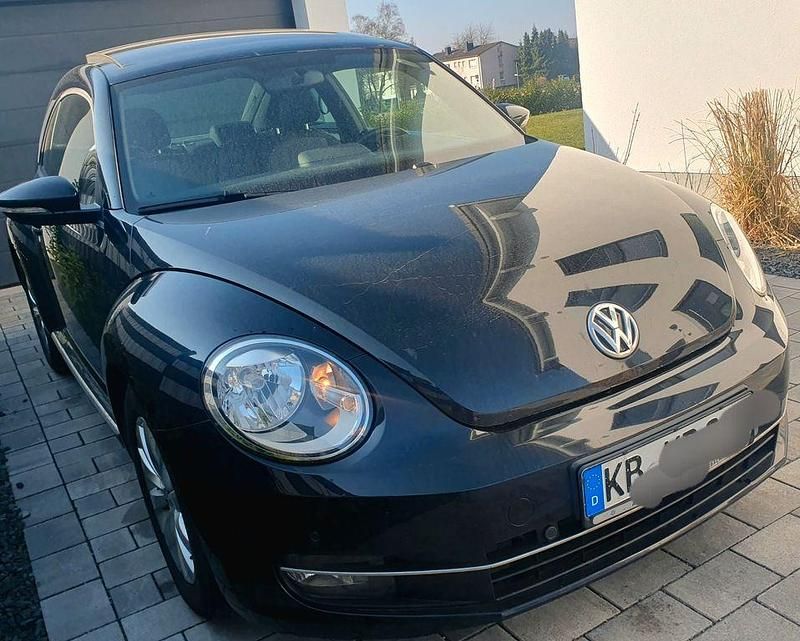 Gebraucht VW Beetle Design 105 PS (77 kW) 2013 Schwarz Kleinwagen