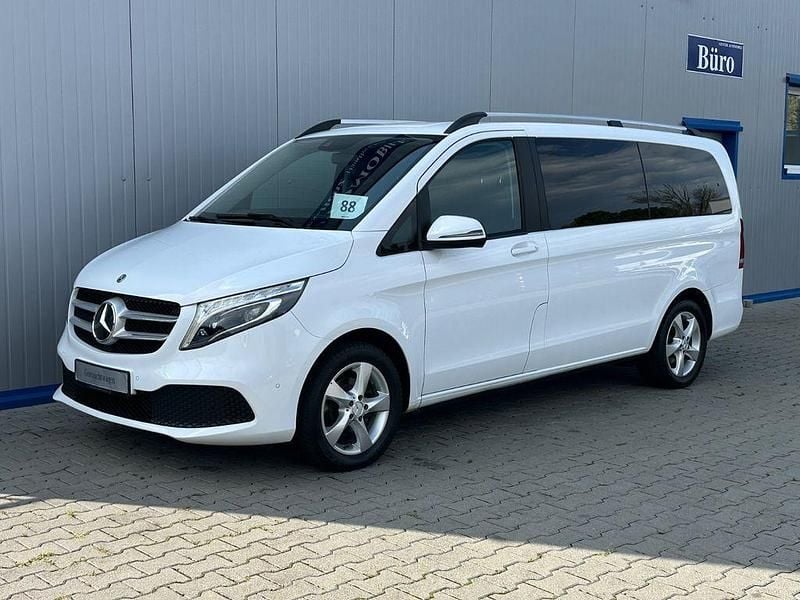 Gebraucht Mercedes V220 163 PS (119 kW) 2020 9147 arktikweiss mb 9147 Van / Kleinbus
