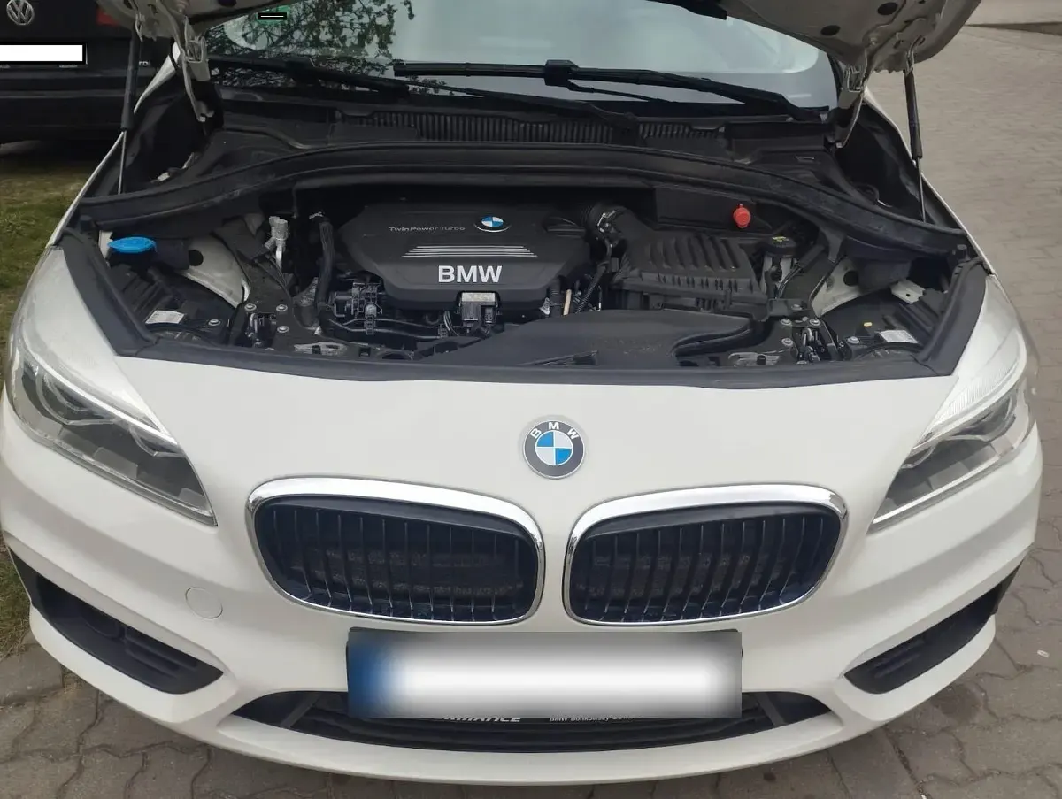 Gebraucht BMW 218 Gran Tourer 150 PS (110 kW) 2017 Weiß Van / Kleinbus