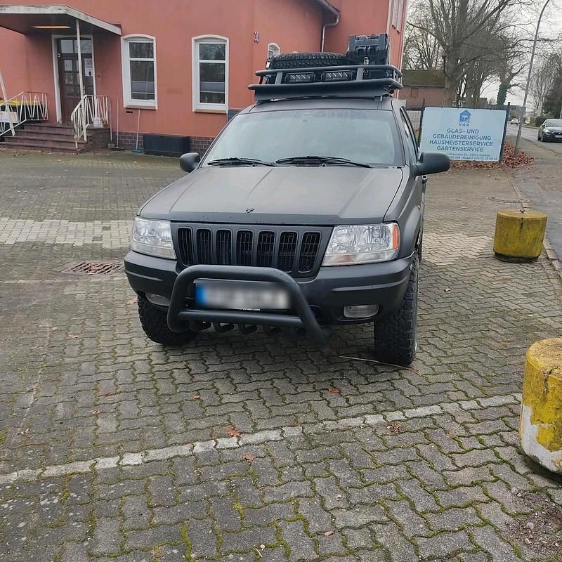 Schwarz Gebraucht 2003 Jeep Grand Cherokee SUV | 9.999 € (Fairer Preis) - Bild 1/4
