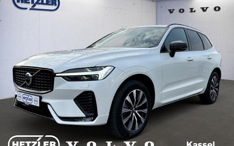 Gebraucht Volvo XC60 Plus 197 PS (144 kW) 2023 Weiß SUV