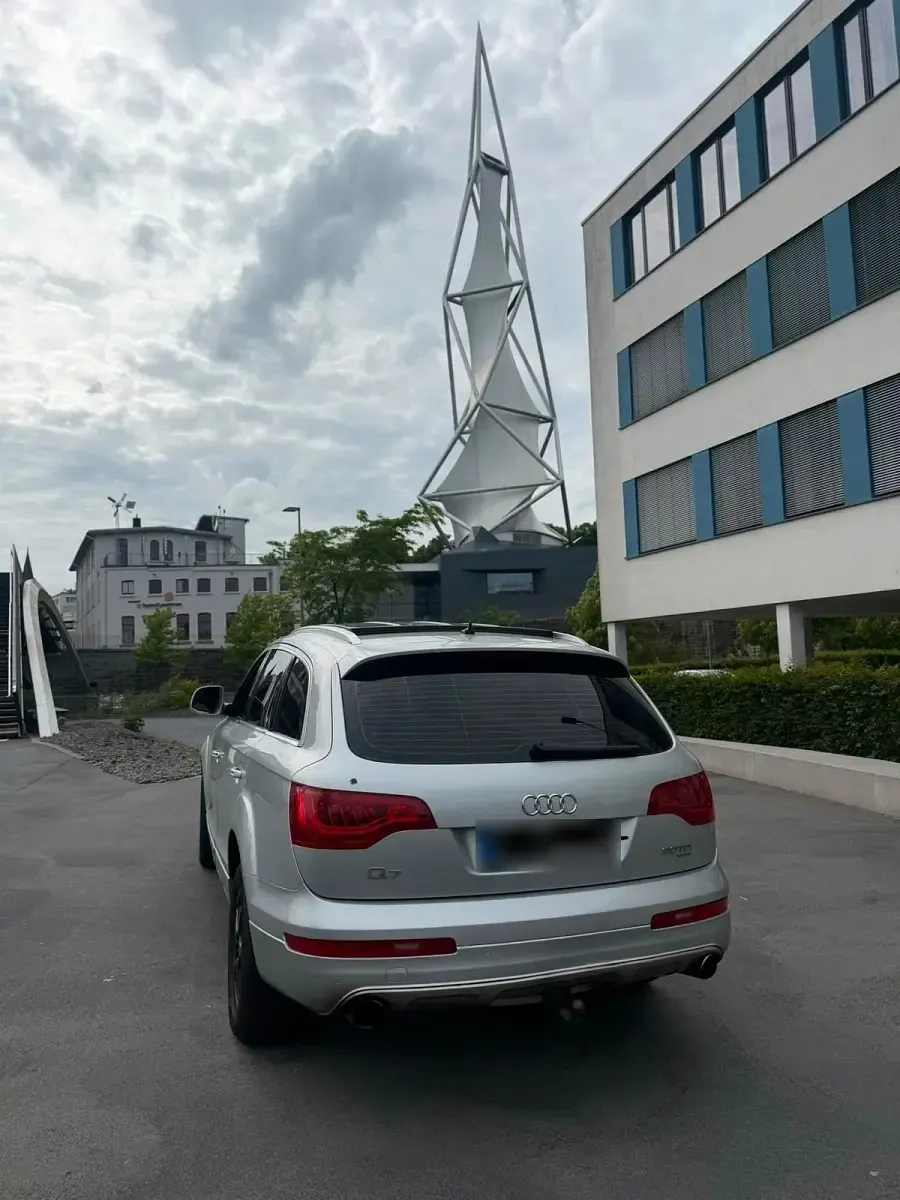 Gebraucht Audi Q7 240 PS (176 kW) 2007 Silber SUV