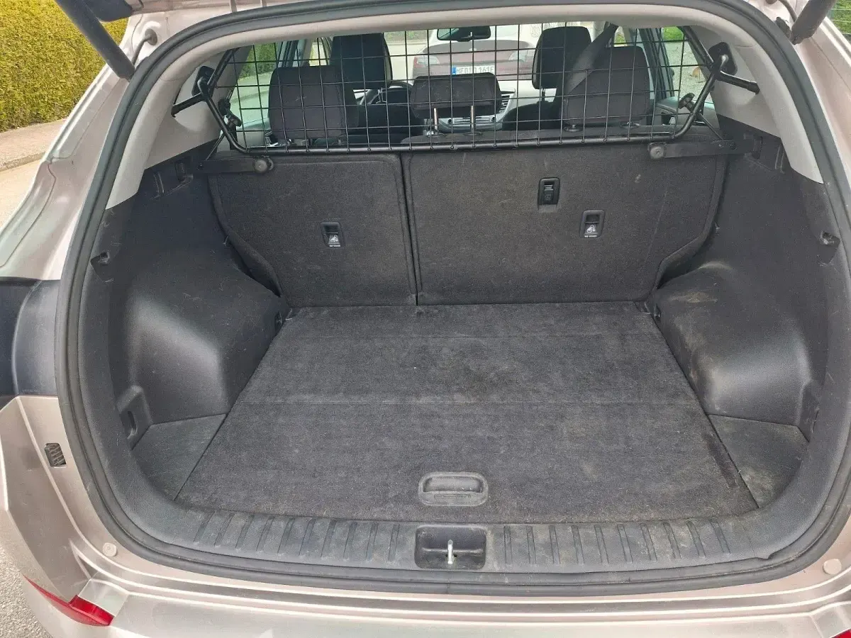 Gebraucht Hyundai Tucson 136 PS (100 kW) 2017 Weiß SUV