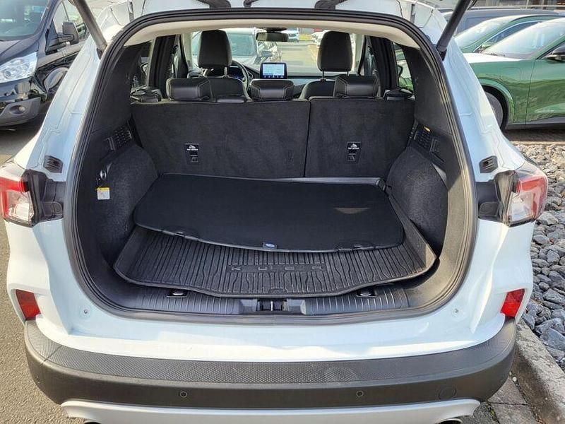 Gebraucht Ford Kuga Titanium X 224 PS (164 kW) 2022 Weiß SUV