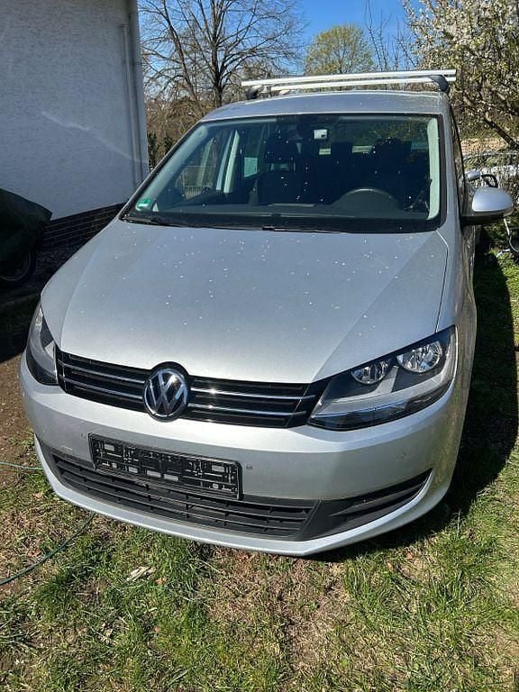 Gebraucht VW Sharan Trendline 116 PS (85 kW) 2015 Silber Van / Kleinbus