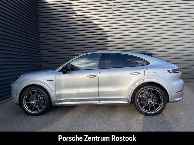 Gebraucht Porsche Cayenne 470 PS (345 kW) 2022 Andere farbe SUV