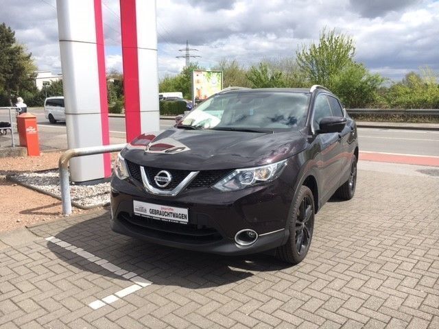 Andere farbe metallic Gebraucht 2017 Nissan Qashqai N-Connecta SUV | 25.990 € - Bild 1/4