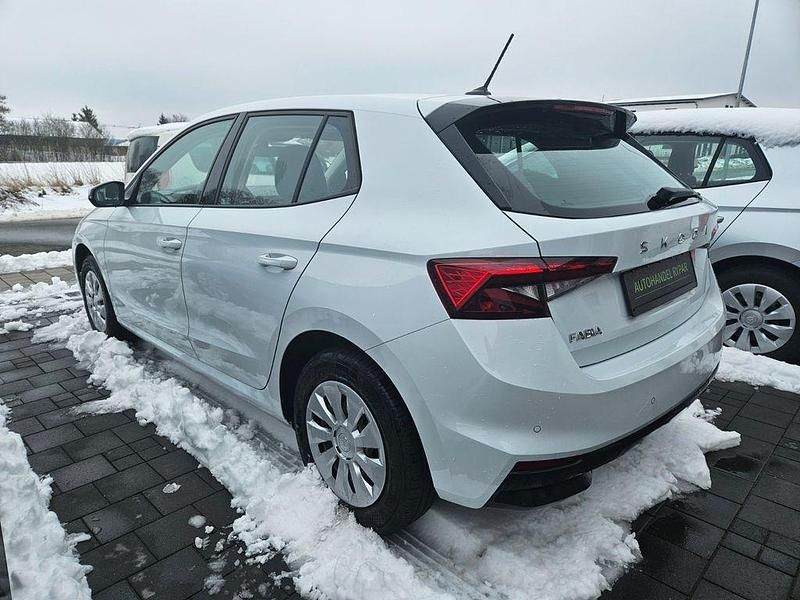 Gebraucht Skoda Fabia 95 PS (69 kW) 2024 Weiß Kleinwagen