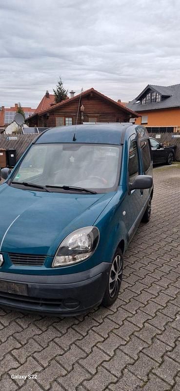 Grün Gebraucht 2005 Renault Kangoo Van / Kleinbus | 800 € (Superpreis) - Bild 1/4