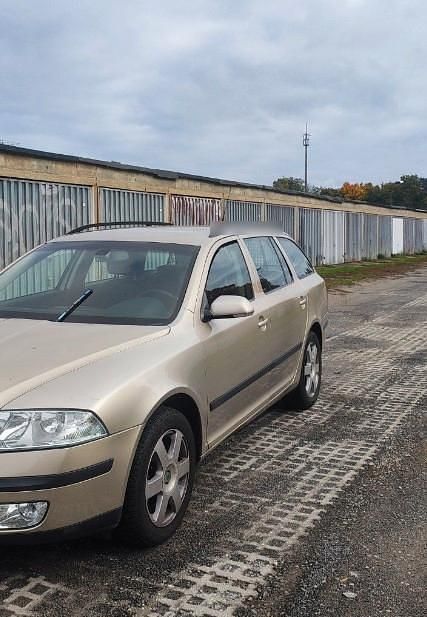 Gebraucht Skoda Octavia 100 PS (73 kW) 2005 Gold Kombi