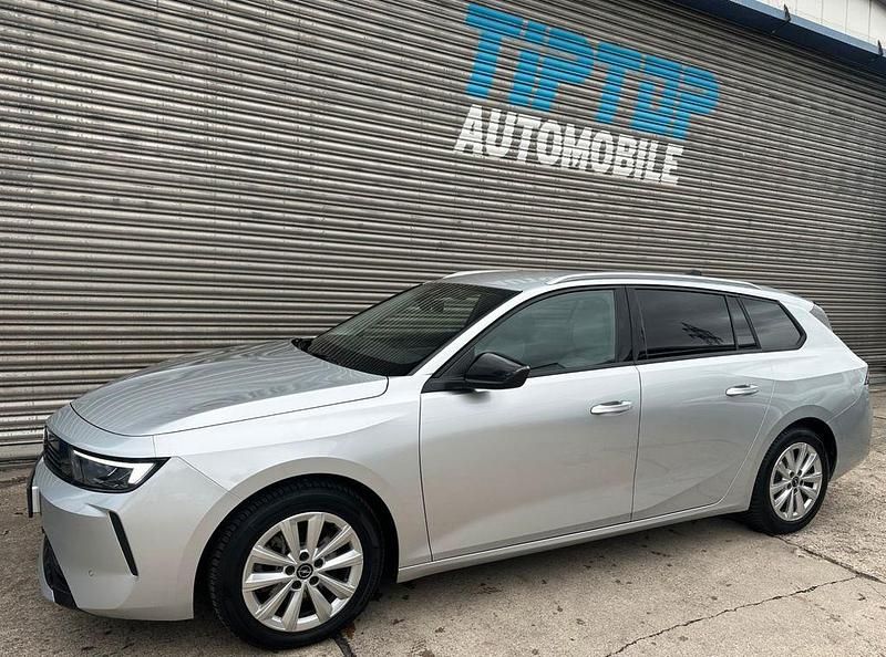 Grau Gebraucht 2023 Opel Astra Kombi | 22.900 € (Fairer Preis) - Bild 1/4