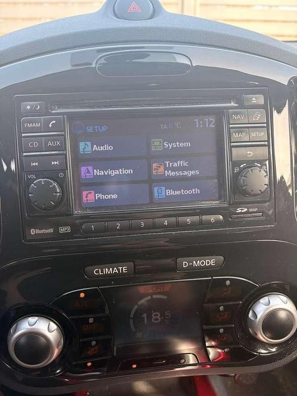 Gebraucht Nissan Juke Acenta 117 PS (86 kW) 2012 Rot SUV