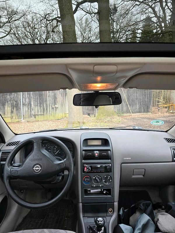 Gebraucht Opel Astra 116 PS (85 kW) 1997 Grau Limousine