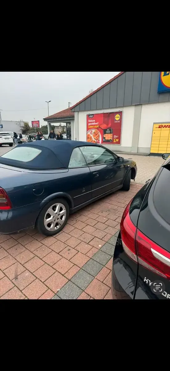 Gebraucht Opel Astra 147 PS (108 kW) 2001 Blau Cabrio