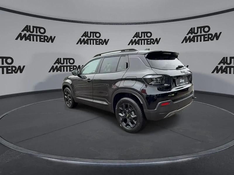 Neu Jeep Avenger Overland 145 PS (106 kW) 2026 Schwarz SUV