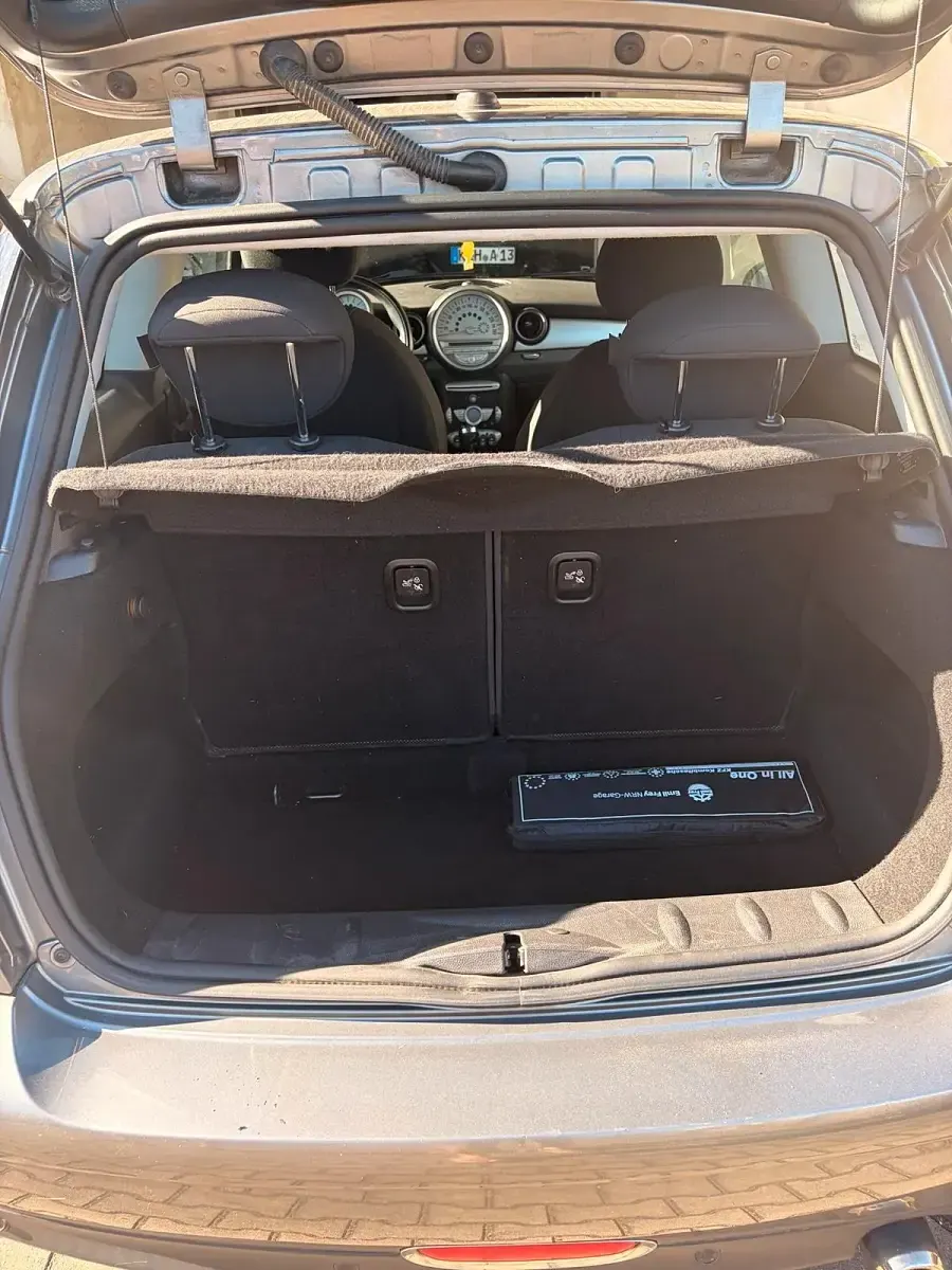 Gebraucht Mini ONE 97 PS (71 kW) 2010 Grau Kleinwagen