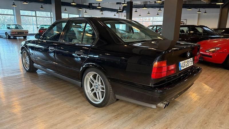 Gebraucht BMW M5 Performance 340 PS (250 kW) 1995 Schwarz Limousine