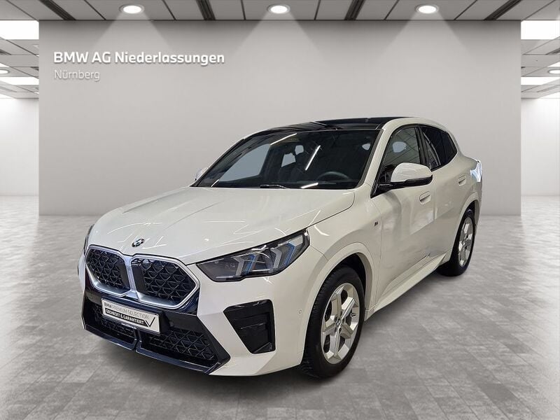 Weiß Gebraucht 2024 BMW X2 M Sport SUV | 41.895 € (Teuer) - Bild 1/4