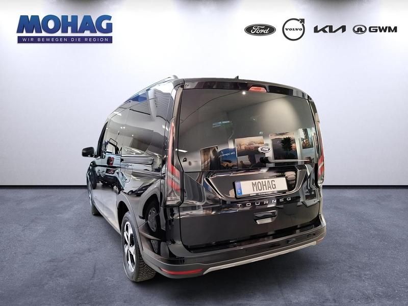 Neu Ford Tourneo Active 150 PS (110 kW) 2026 Schwarz Van / Kleinbus